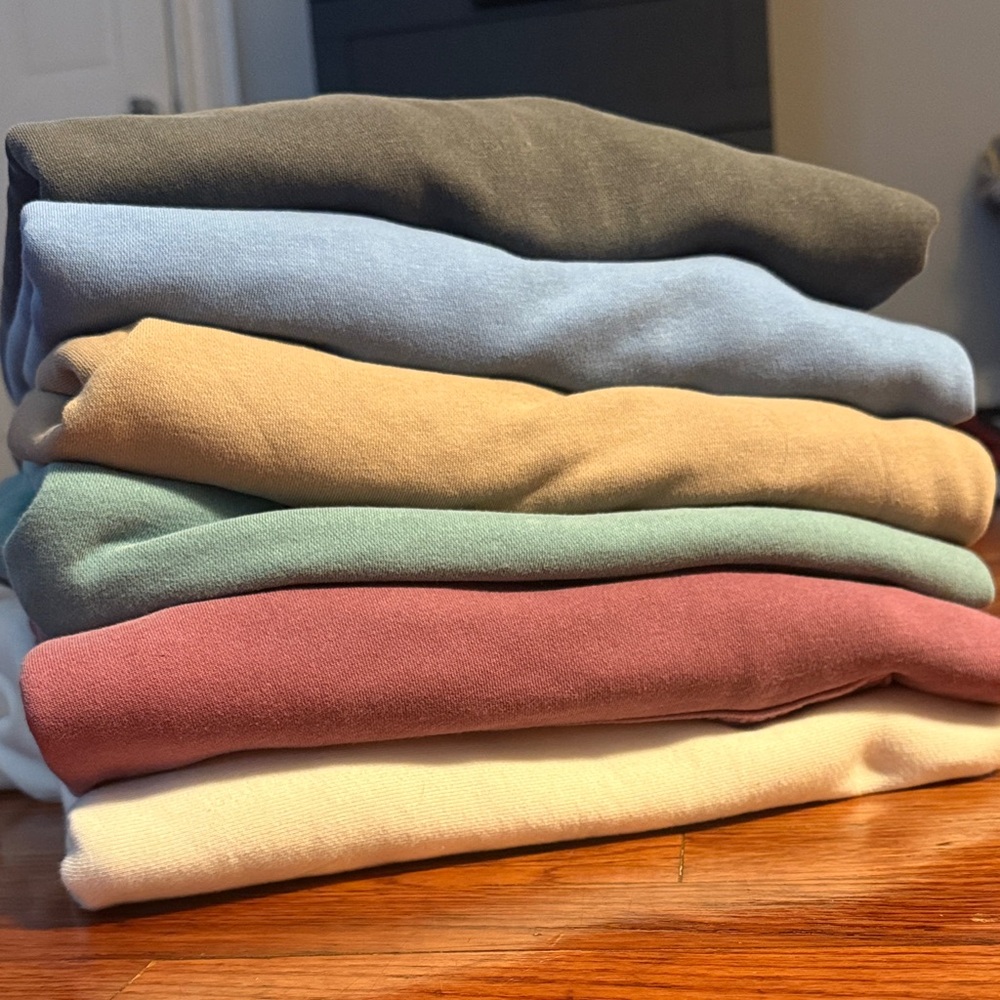 Men's Multi-Color Sweater Collection - Picture 2 of 2